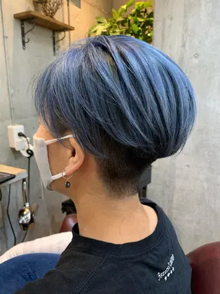 ショート カラー 安達 俊亮のヘアスタイル