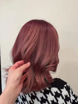セミロング カラー ロングレイヤー 🤍山内　飛鳥🤍のヘアスタイル