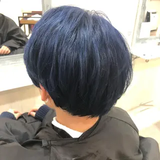 ショート カラー 三橋 由佳のヘアスタイル