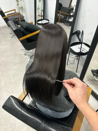 ロング 太田 すず香のヘアスタイル