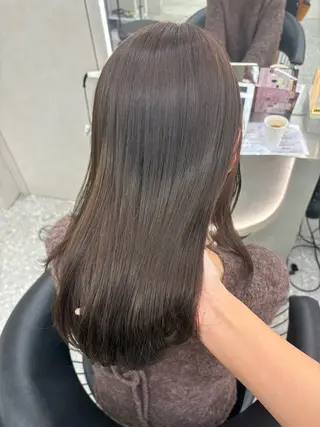 ミディアム カラー ヘアアレンジ fumika🎀 ベージュのヘアスタイル