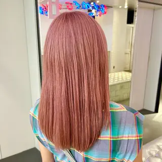 ミディアム カラー うる艶カラー /縮毛矯正✨レオンのヘアスタイル