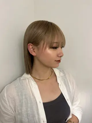 ミディアム Airi 韓国y2k ハイレイヤーのヘアスタイル