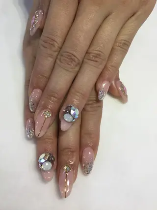 ネイル 💎🐰 saki. m 🐰💎のネイルデザイン