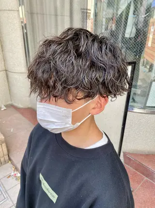 ショート パーマ メンズ 酸スト/フェザー パーマ/三谷海斗のヘアスタイル