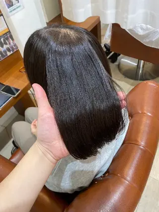 カラー 種子田 結理のヘアスタイル