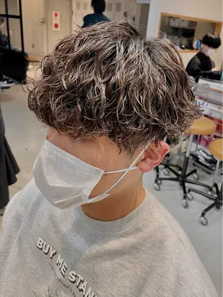 パーマ ヘアアレンジ メンズ ショートヘア原宿 fifth コシのヘアスタイル