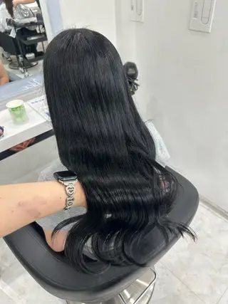 ロング カラー ヘアアレンジ 🎀RIN🎀 就活🩶暗髪カラーのヘアスタイル