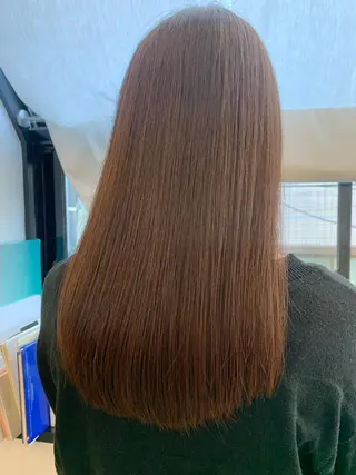 ロング トップ スタイリストのヘアスタイル
