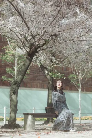 ロング カラー ヘアアレンジ シェアハピ ヤマモトのヘアスタイル