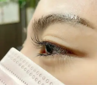 マツエク・マツパ まつげと眉毛の専門店 auliiのマツエク・マツパデザイン