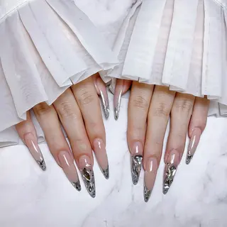 ネイル 🍭Yun nail hyejin🌸のネイルデザイン