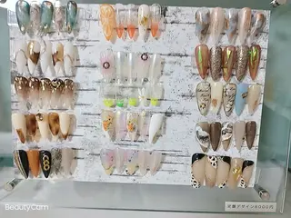 ネイル SYR nail salonのネイルデザイン