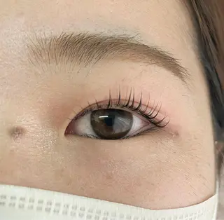 マツエク・マツパ Fumina .のネイルデザイン