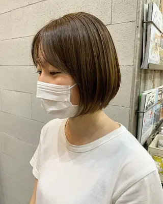 ショート カラー カワサキ マホのヘアスタイル