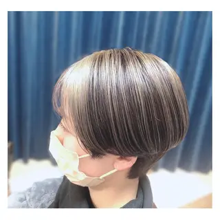 ショート カラー 中野 誠子のヘアスタイル