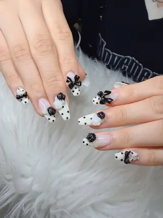 ネイル Lee Nailsのネイルデザイン