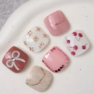 ネイル NAO🐰🎀 ちゅるん⌇パラジェルのネイルデザイン