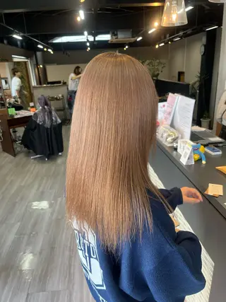 セミロング alu yuinaのヘアスタイル