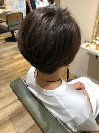 ショート 必ず笑顔で帰っていた だきます！安田祐貴のヘアスタイル