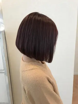 ショート カラー 岡本 智次のヘアスタイル