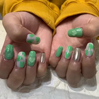 ネイル マキノ ユイのネイルデザイン