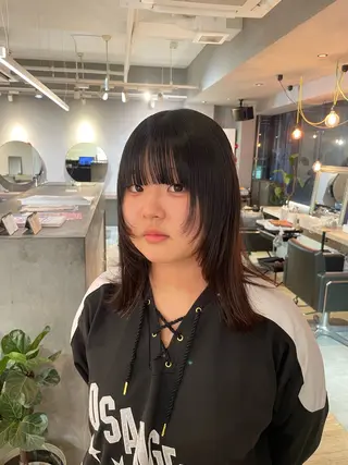 ミディアム 🎀西川芽依/ 暖色カラー🎀のヘアスタイル