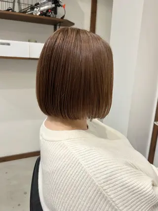 ショート カラー ROUIS/ mioのヘアスタイル