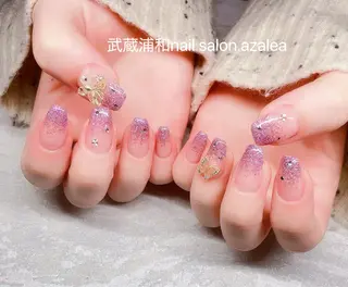 ネイル R inのネイルデザイン