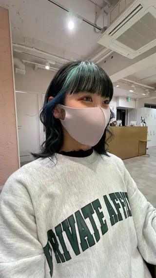 ミディアム カラー 松永 梨央のヘアスタイル