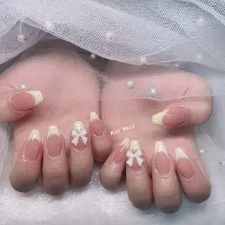 ネイル Hin Nailsのネイルデザイン