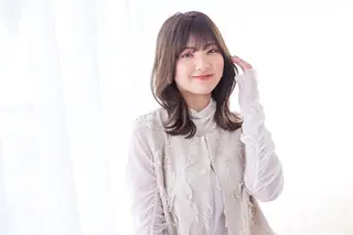 セミロング カラー 🌙Ash中目黒 RENAのヘアスタイル