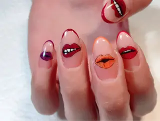 ネイル VIBLISS. ヴィブリスのネイルデザイン