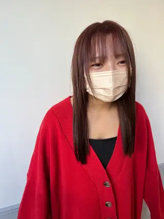 セミロング タナカ レイのヘアスタイル