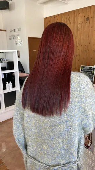 ロング カラー 川元 汐音のヘアスタイル