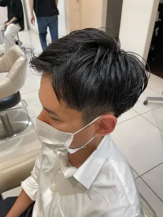 ショート パーマ メンズ ユ カの眉毛・アイブロウイメージ