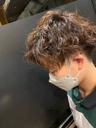 パーマ 西田 莉緒のヘアスタイル