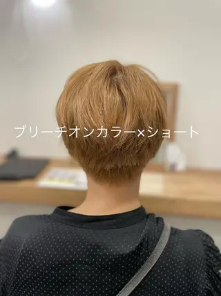 ショート カラー やまこし 美裕樹のヘアスタイル