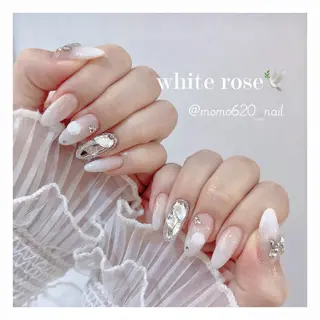 ネイル momoka🤍 四ツ橋のネイルデザイン