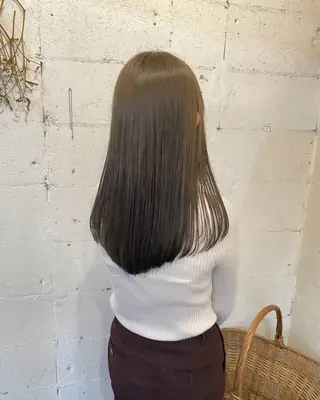 ロング カラー 暗髪とオリーブ🌿 渡辺拓人のヘアスタイル