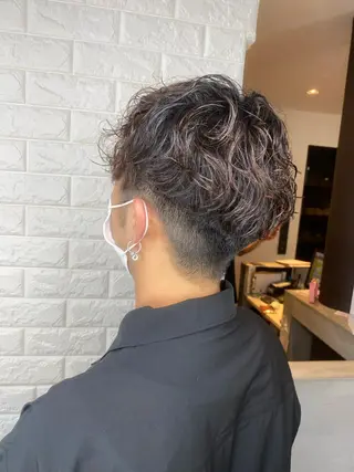 セミロング パーマ メンズ 美容師歴18年 ALBA 齊藤のヘアスタイル