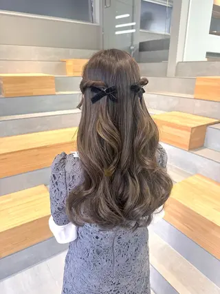 ロング ヘアアレンジ 染谷 遥花のヘアスタイル