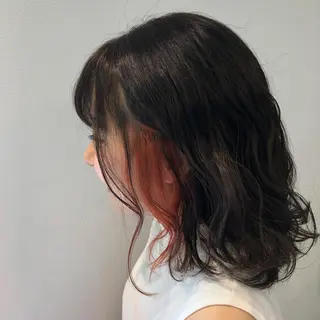 セミロング カラー 渡邊 唯のヘアスタイル