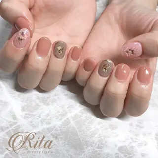 ネイル Rio 𓍼のネイルデザイン