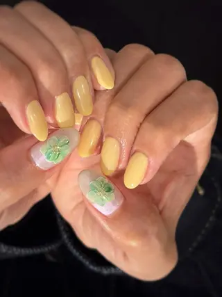 ネイル FIORITURA Maikoのネイルデザイン