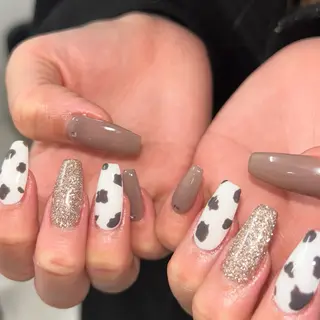 ネイル MODA MANAMIᵕ̈のネイルデザイン