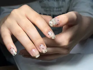 ネイル Yuui 💛のネイルデザイン