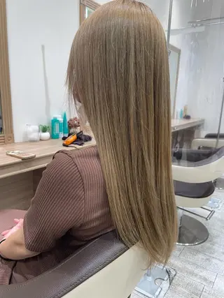 ロング カラー 赤澤 海斗のヘアスタイル