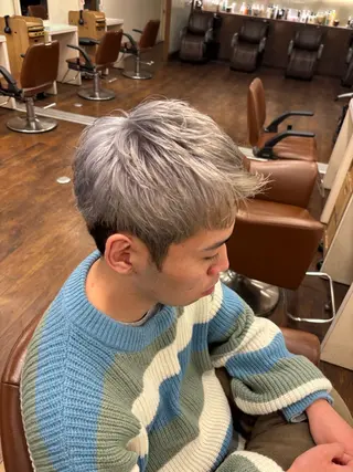 ショート カラー メンズ 井上 悠人のヘアスタイル