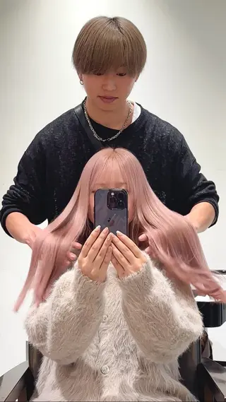 セミロング カラー パーマ ヘアアレンジ ブリーチカラー🤍 颯馬🐈‍⬛のヘアスタイル